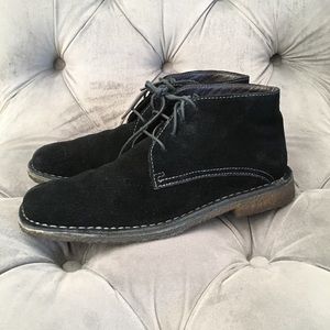 Johnston & Murphy Black Chukka Boots